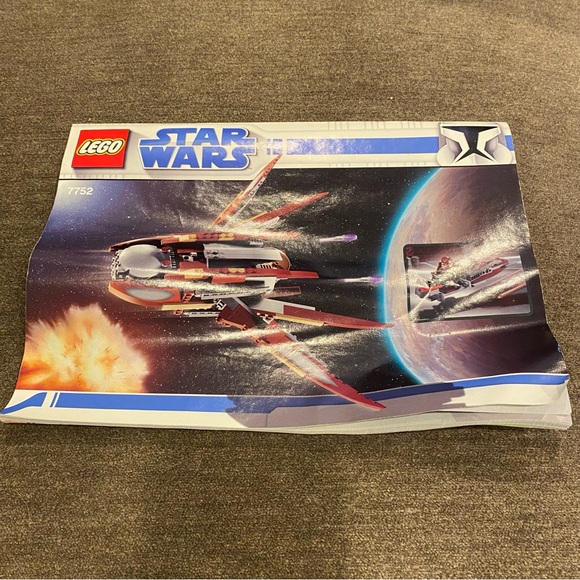 LEGO Star Wars: Count Dooku's Solar Sailer (7752) NO MINIFIGURES-USED - Picture 9 of 10